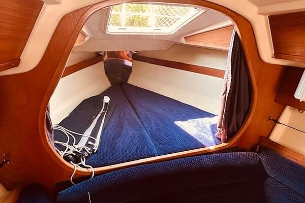 28ft Pearson Yacht For Sale