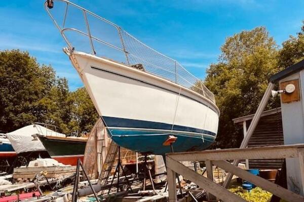 28ft Pearson Yacht For Sale