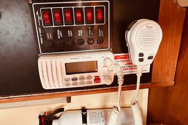 28ft Pearson Yacht For Sale