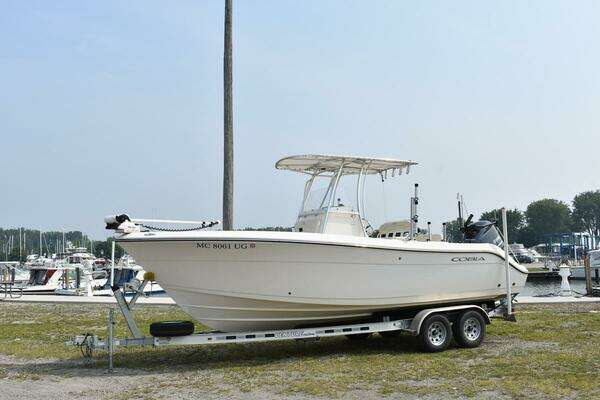 23-ft-Cobia-2019-237 CC-Reel Me In-La Salle Michigan United States yacht for sale