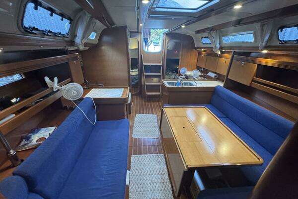 Dufour 40 Yacht For Sale