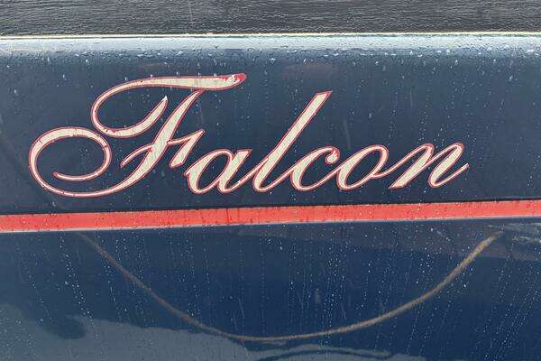 Photo of the 2004 Dufour 40 "FALCON"