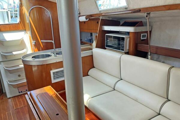 38ft Beneteau Yacht For Sale 38ft Beneteau Yacht For Sale
