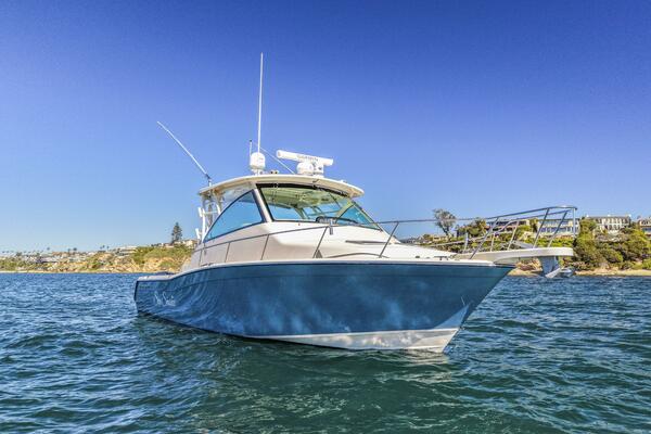 SEA SMOKE 37ft Grady White Yacht For Sale