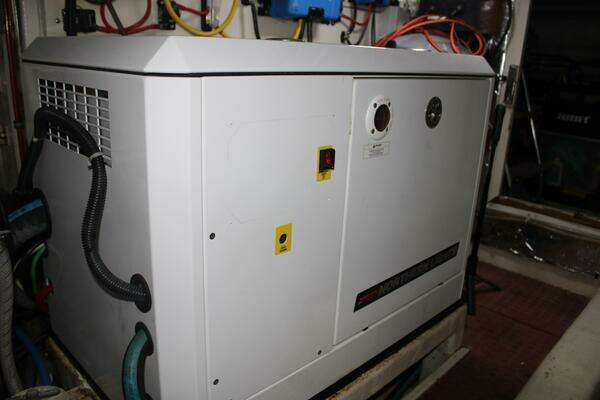 1998 Ocean Alexander 50