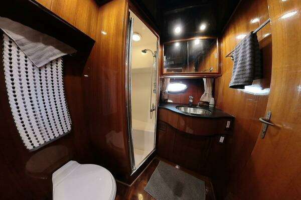 1998 Ocean Alexander 50