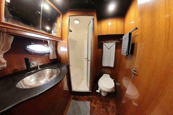 1998 Ocean Alexander 50