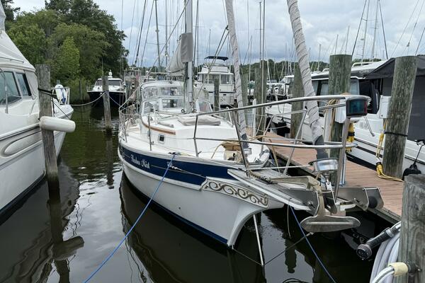 31ft Gozzard Yacht For Sale 31ft Gozzard Yacht For Sale