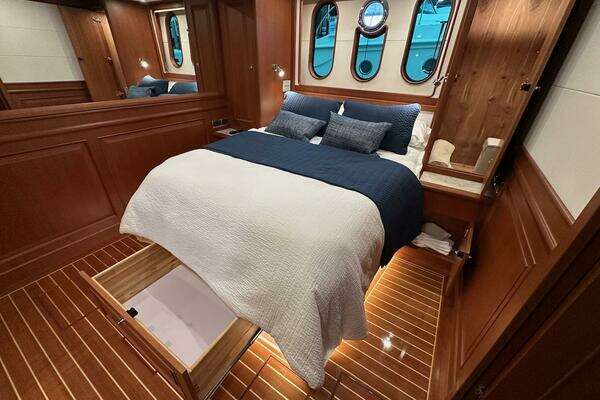 Northwest 55 Yacht For Sale