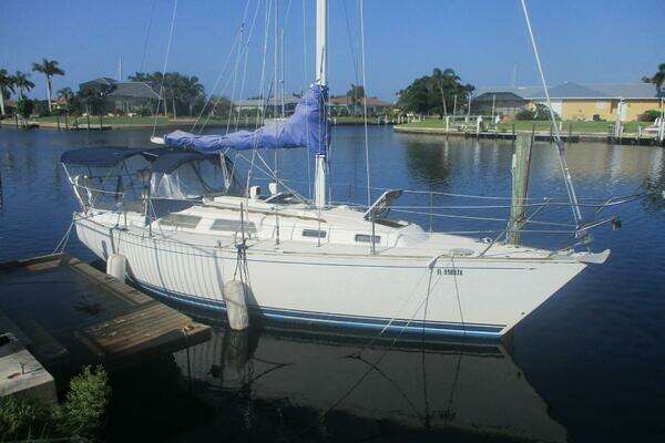 Photo of the 1989 Sabre 