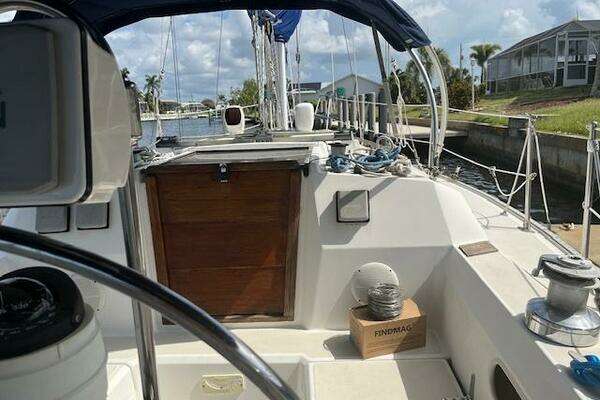 Photo of the 1989 Sabre 