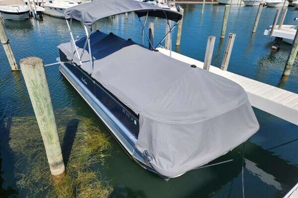 25-ft-Avalon-2021-Algonac Michigan United States yacht for sale