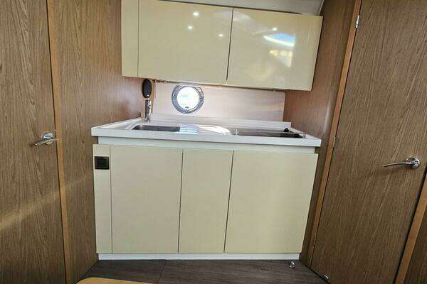 2015 Beneteau 38