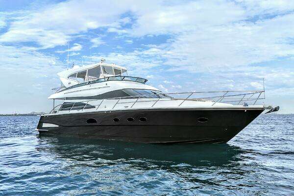 62-ft-Neptunus-2005-62 Flybridge-Hammond Indiana United States yacht for sale
