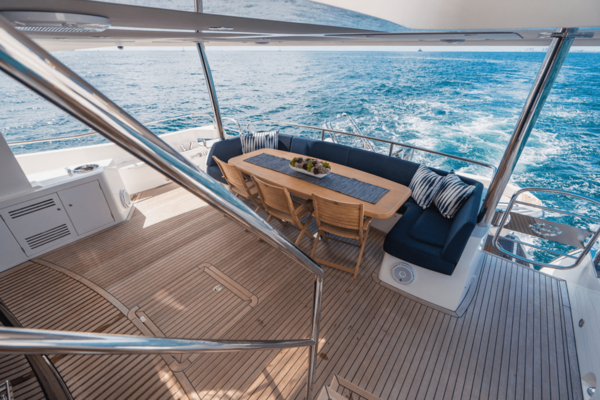 2019 Sunseeker 86