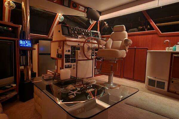 Photo of the 1988 Vantare 44 Aft Cabin "SEQUEL"