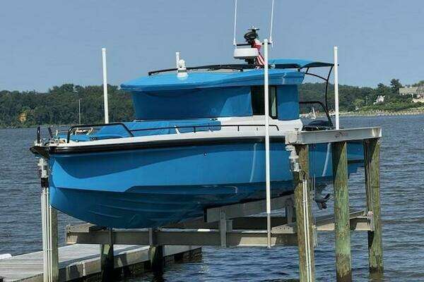 37-ft-Axopar-2023-27 Cross Cabin-Rumson New Jersey United States yacht for sale
