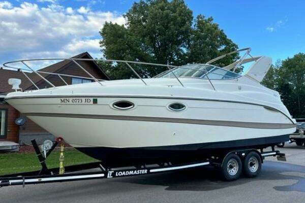 Photo of the 2001 Maxum SCR