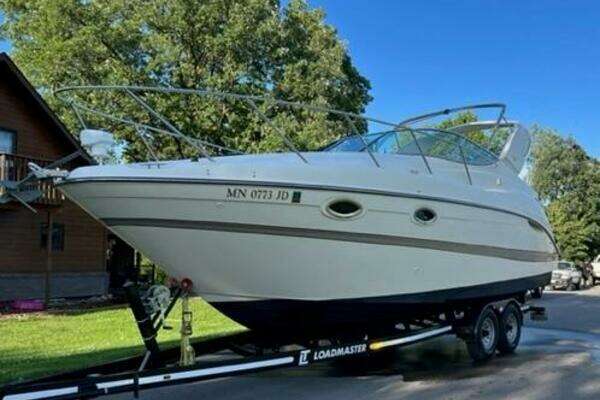 Photo of the 2001 Maxum SCR