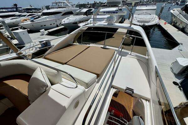 2000 Viking Princess 52