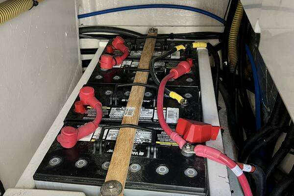 2000 Viking Princess 52