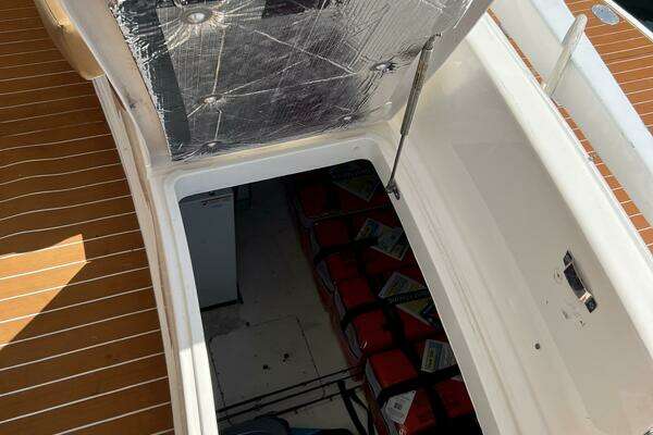 2000 Viking Princess 52