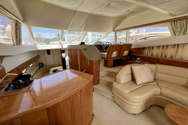 2000 Viking Princess 52