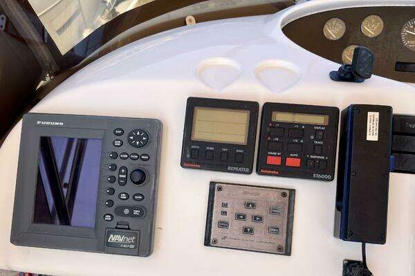 2000 Viking Princess 52