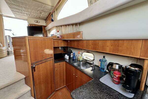 2000 Viking Princess 52