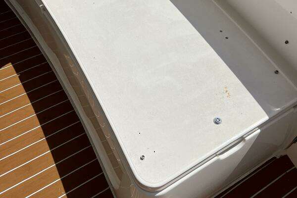 2000 Viking Princess 52