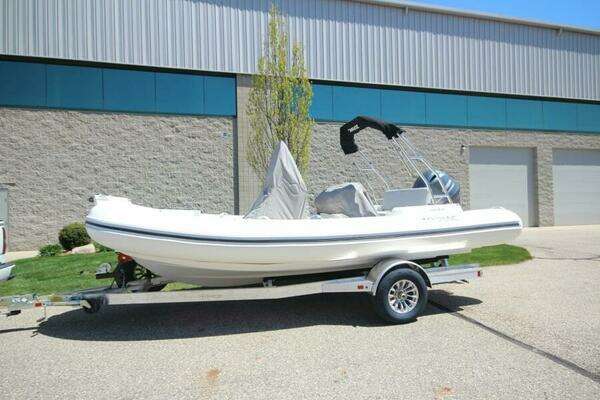 19-ft-Zodiac-2025-Medline 5.8 NEO-Summer Special Pricing-Grand Haven Michigan United States yacht for sale