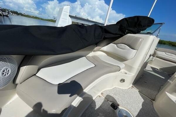 22ft Sea Ray Yacht For Sale