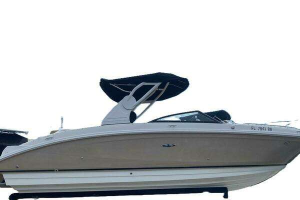 27-ft-Sea Ray-2018-270 SDX-Stow-A-Way-Palm Harbor Florida United States yacht for sale