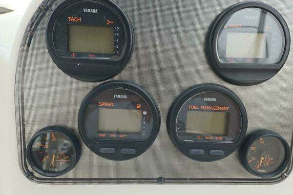 Photo of the 2000 Wellcraft 230 Coastal