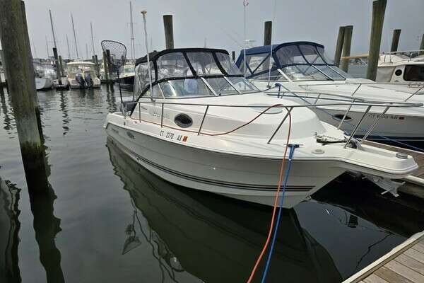 23-ft-Wellcraft-2000-230 Coastal- Mystic Connecticut United States  yacht for sale