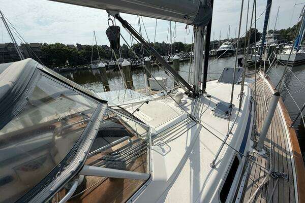 Photo of the 1999 Bavaria Ocean 42