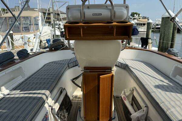 Photo of the 1999 Bavaria Ocean 42