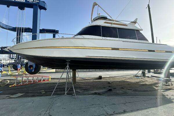 42-ft-Custom-1984-38 Custom-Caribbean Express-Fort Lauderdale Florida United States yacht for sale