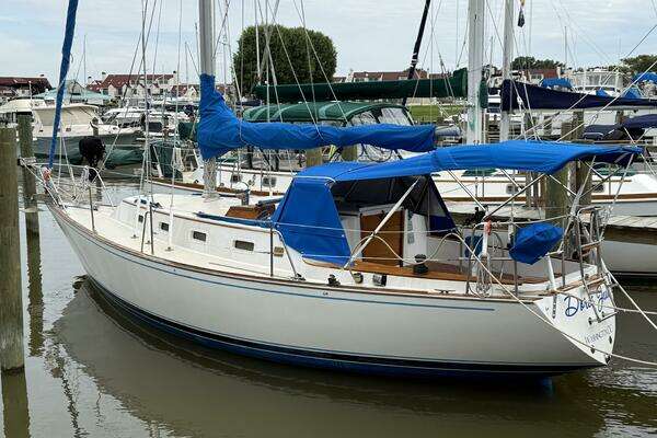 32-ft-Morgan-1983-Chester Maryland United States yacht for sale