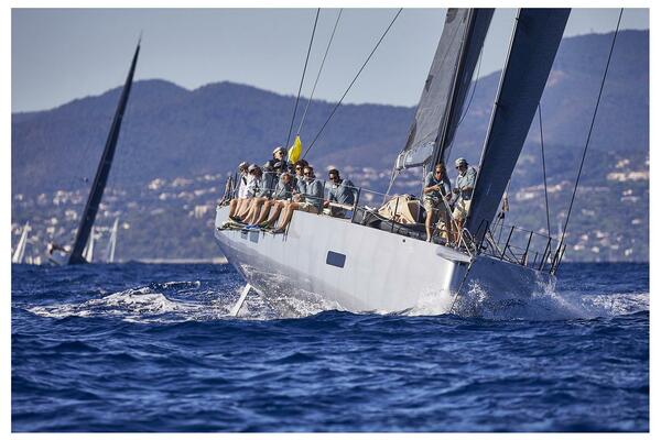 82ft Black Pepper Yacht For Sale 82ft Black Pepper Yacht For Sale