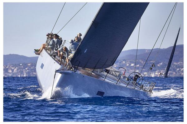 82ft Black Pepper Yacht For Sale 82ft Black Pepper Yacht For Sale