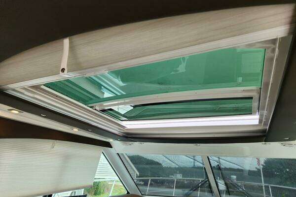 2016 Cruisers Yachts 41