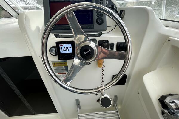 25ft Aquasport Yacht For Sale