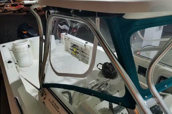 25ft Aquasport Yacht For Sale