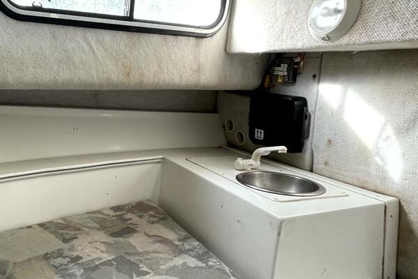 25ft Aquasport Yacht For Sale