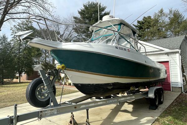 25ft Aquasport Yacht For Sale
