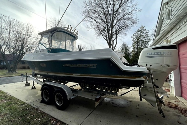 26ft Aquasport Yacht For Sale