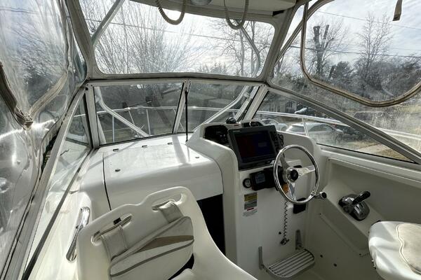 25ft Aquasport Yacht For Sale
