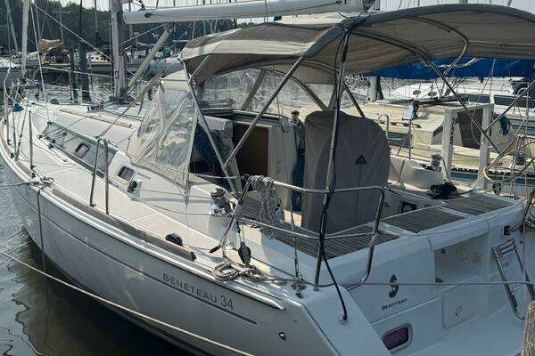 33-ft-Beneteau-2009-Oceanis 34-Mauri Jo-Middle River Maryland United States yacht for sale