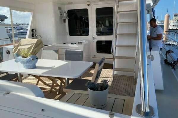 2003 New England Boatworks 91